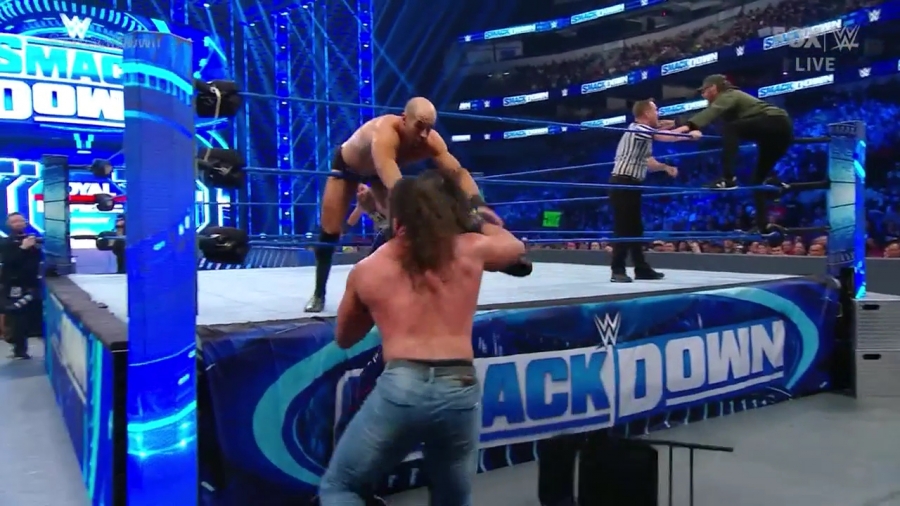 WWE_Friday_Night_SmackDown_2020_01_24_720p_HDTV_x264-NWCHD_mp40939.jpg