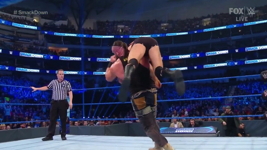 WWE_Friday_Night_SmackDown_2020_01_24_720p_HDTV_x264-NWCHD_mp40947.jpg