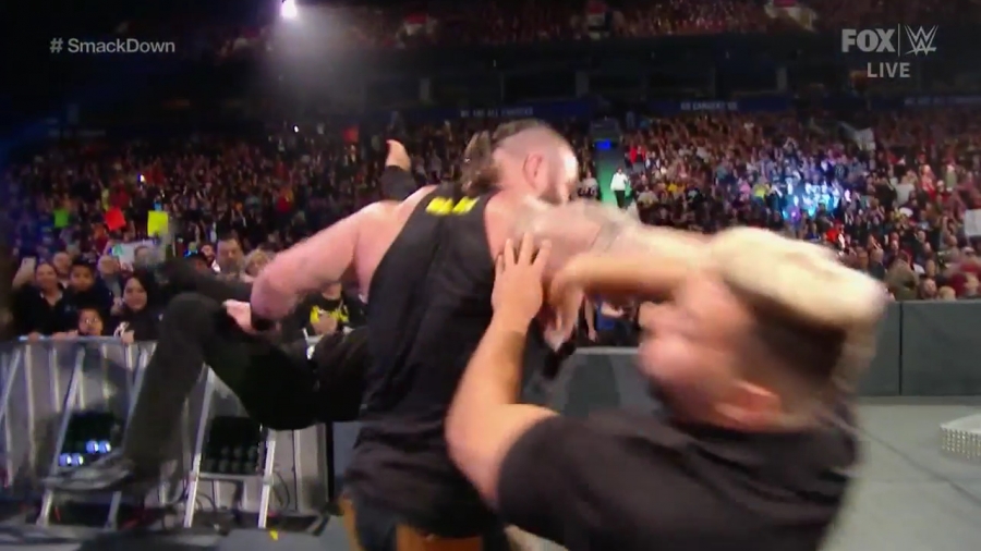 WWE_Friday_Night_SmackDown_2020_02_14_720p_HDTV_x264-NWCHD_mp41714.jpg