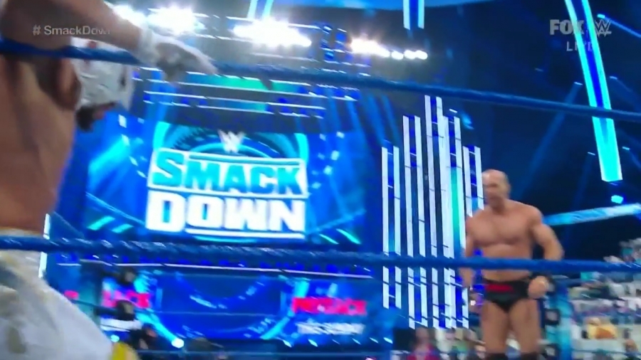 WWE_Friday_Night_SmackDown_2020_08_28_720p_HDTV_x264-NWCHD_mp40854.jpg