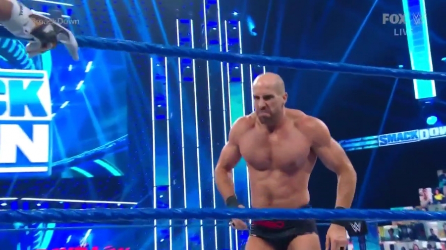 WWE_Friday_Night_SmackDown_2020_08_28_720p_HDTV_x264-NWCHD_mp40855.jpg
