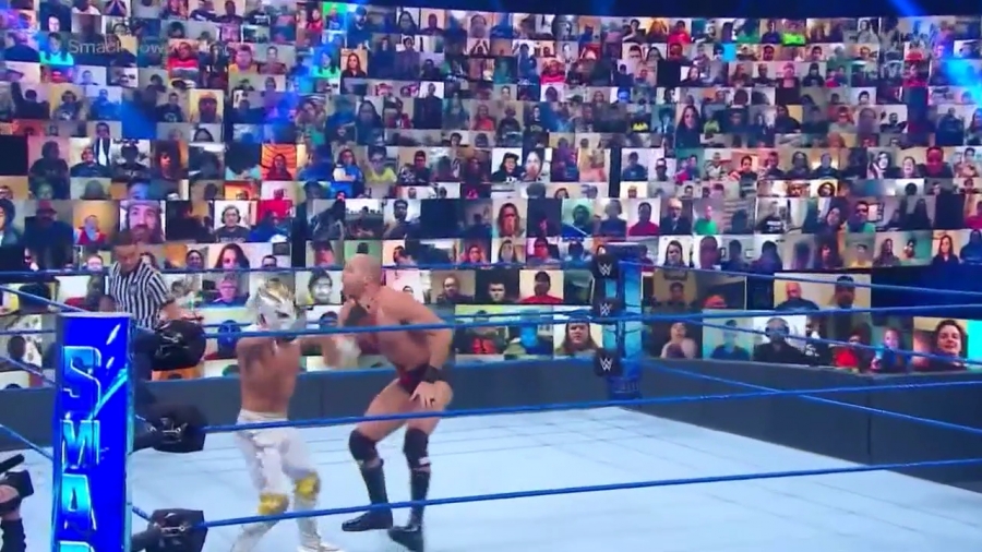 WWE_Friday_Night_SmackDown_2020_08_28_720p_HDTV_x264-NWCHD_mp40916.jpg