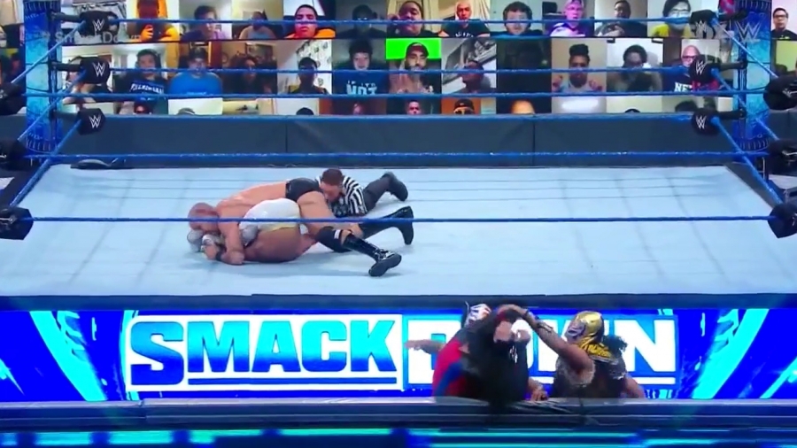 WWE_Friday_Night_SmackDown_2020_08_28_720p_HDTV_x264-NWCHD_mp40930.jpg