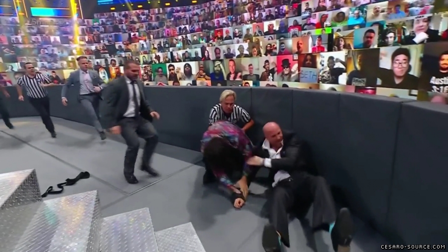 WWE_Friday_Night_SmackDown_2021_05_21_720p_HDTV_x264-NWCHD_mp41678.jpg