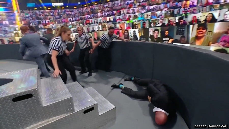 WWE_Friday_Night_SmackDown_2021_05_21_720p_HDTV_x264-NWCHD_mp41682.jpg