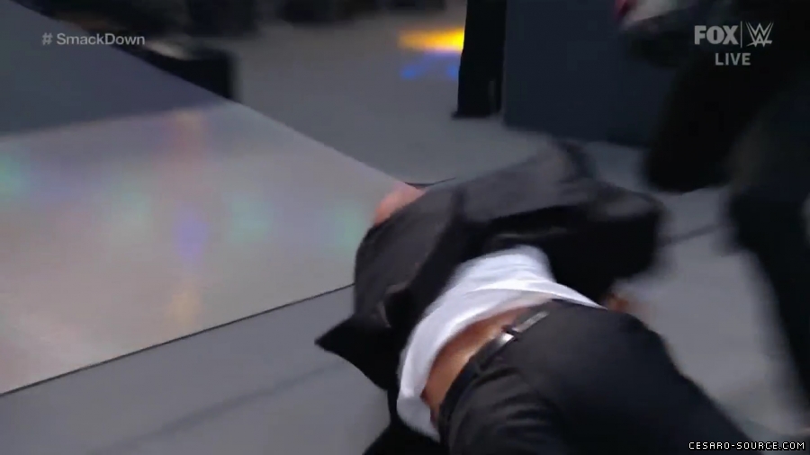 WWE_Friday_Night_SmackDown_2021_05_21_720p_HDTV_x264-NWCHD_mp41731.jpg