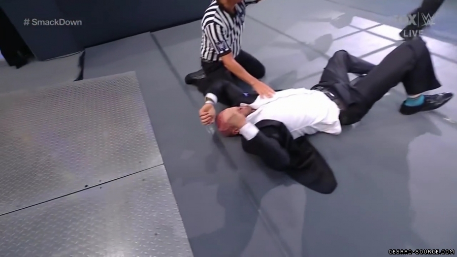 WWE_Friday_Night_SmackDown_2021_05_21_720p_HDTV_x264-NWCHD_mp41738.jpg