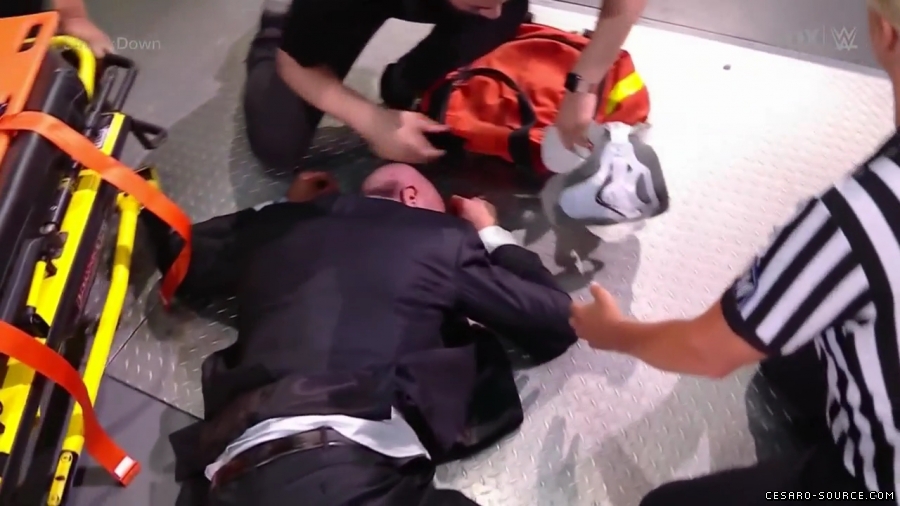 WWE_Friday_Night_SmackDown_2021_05_21_720p_HDTV_x264-NWCHD_mp41798.jpg