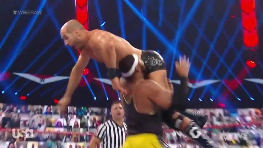 WWE_In_Your_Face_Raw_2020_09_14_720p_HDTV_x264-NWCHD_mp40258.jpg