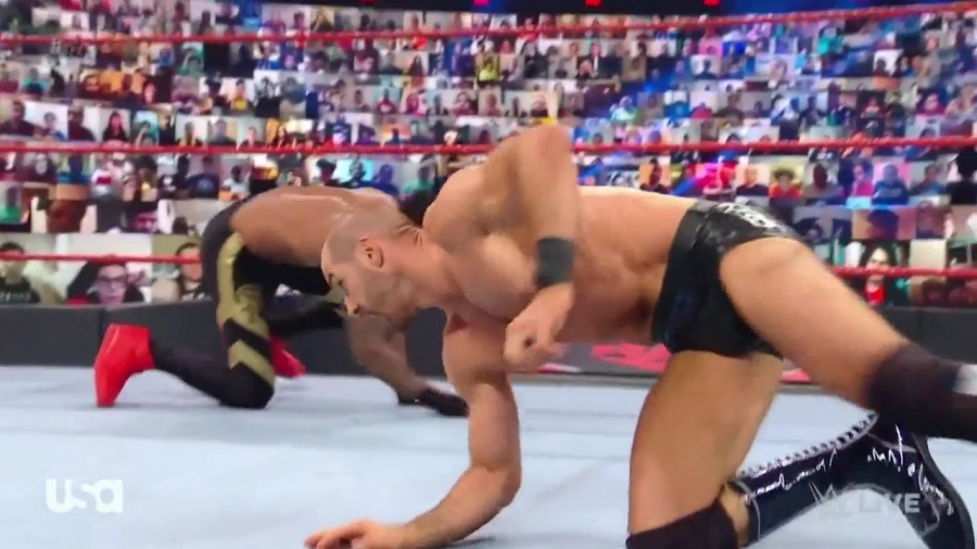 WWE_In_Your_Face_Raw_2020_09_14_720p_HDTV_x264-NWCHD_mp40374.jpg