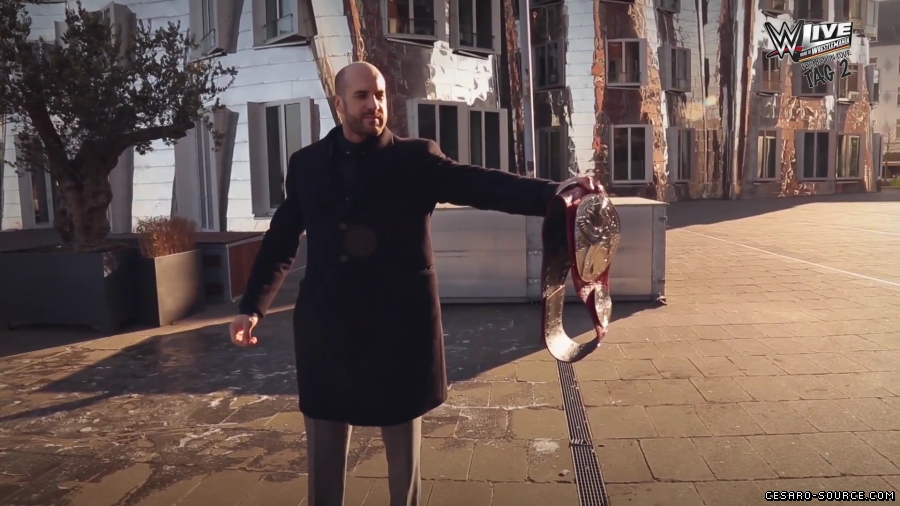 WWE_Live_Promotion_Tour_Video_Diary__mit_Cesaro__Tag_2__Dusseldorf_mp40039.jpg