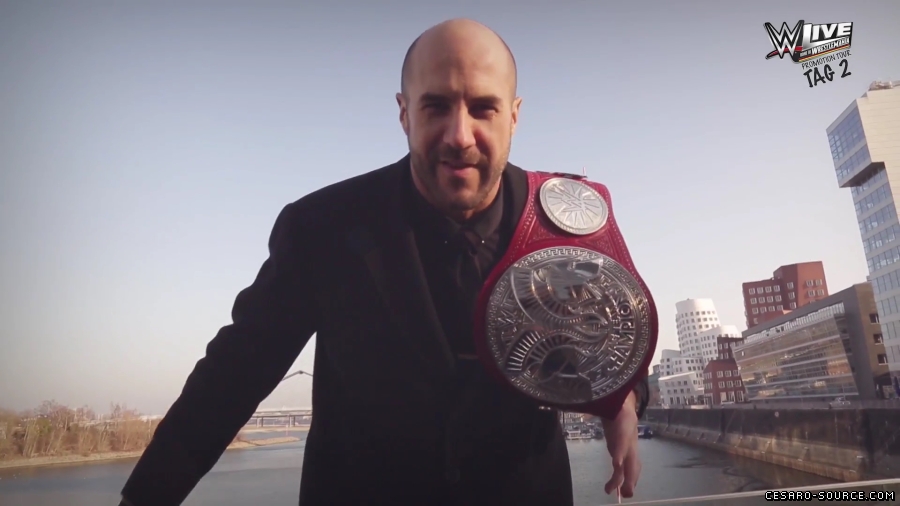 WWE_Live_Promotion_Tour_Video_Diary__mit_Cesaro__Tag_2__Dusseldorf_mp40050.jpg