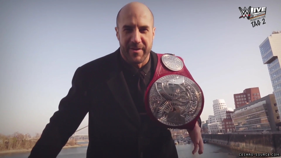 WWE_Live_Promotion_Tour_Video_Diary__mit_Cesaro__Tag_2__Dusseldorf_mp40051.jpg