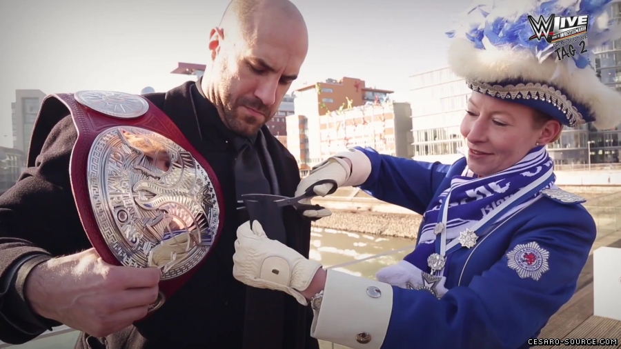 WWE_Live_Promotion_Tour_Video_Diary__mit_Cesaro__Tag_2__Dusseldorf_mp40061.jpg