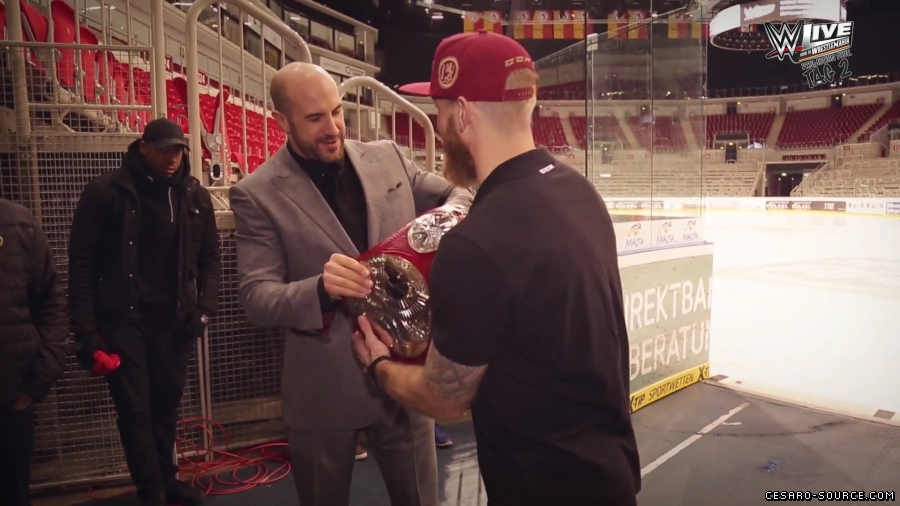 WWE_Live_Promotion_Tour_Video_Diary__mit_Cesaro__Tag_2__Dusseldorf_mp40093.jpg