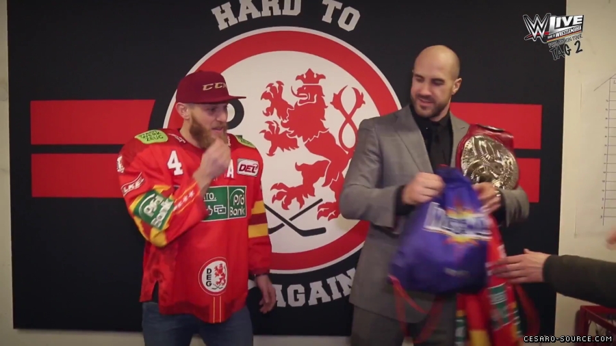 WWE_Live_Promotion_Tour_Video_Diary__mit_Cesaro__Tag_2__Dusseldorf_mp40100.jpg