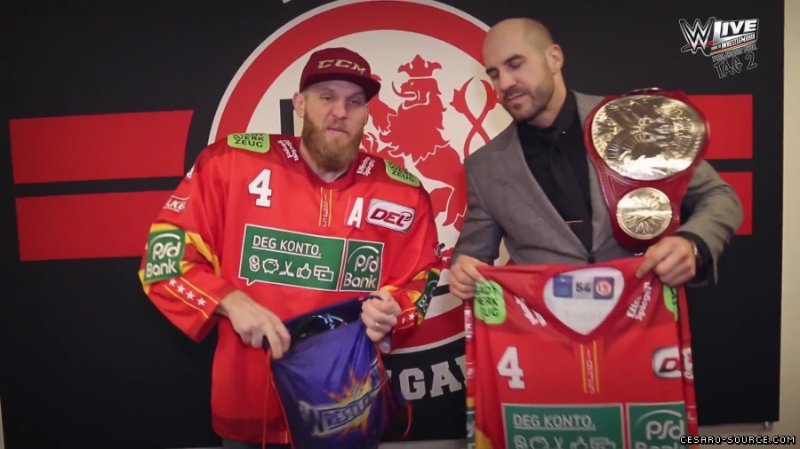WWE_Live_Promotion_Tour_Video_Diary__mit_Cesaro__Tag_2__Dusseldorf_mp40107.jpg