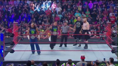 WWE_Raw_04_24_17_720p_HDTV_H264-XWT_mp40176.jpg
