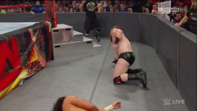 WWE_Raw_04_24_17_720p_HDTV_H264-XWT_mp40545.jpg
