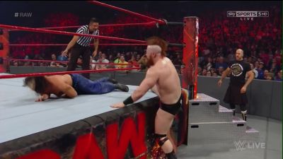 WWE_Raw_04_24_17_720p_HDTV_H264-XWT_mp40558.jpg