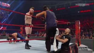 WWE_Raw_04_24_17_720p_HDTV_H264-XWT_mp40565.jpg