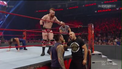 WWE_Raw_04_24_17_720p_HDTV_H264-XWT_mp40567.jpg