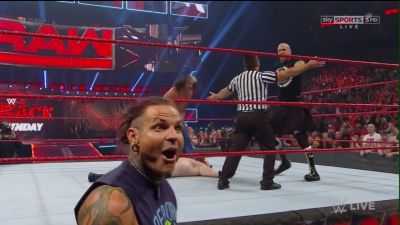 WWE_Raw_04_24_17_720p_HDTV_H264-XWT_mp40584.jpg