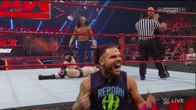 WWE_Raw_04_24_17_720p_HDTV_H264-XWT_mp40585.jpg