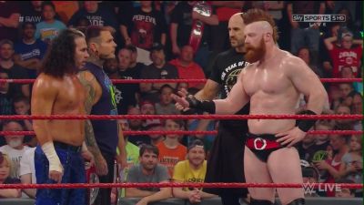 WWE_Raw_04_24_17_720p_HDTV_H264-XWT_mp40672.jpg