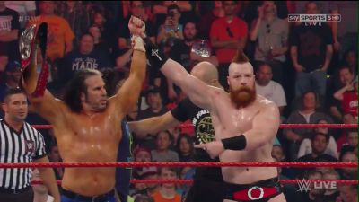 WWE_Raw_04_24_17_720p_HDTV_H264-XWT_mp40679.jpg