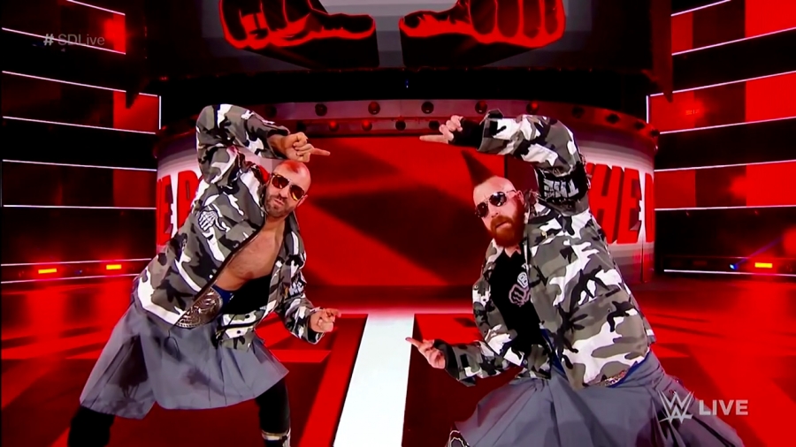 WWE_Smackdown_Live_2018_11_27_720p_HDTV_x264-Star_mp40032.jpg