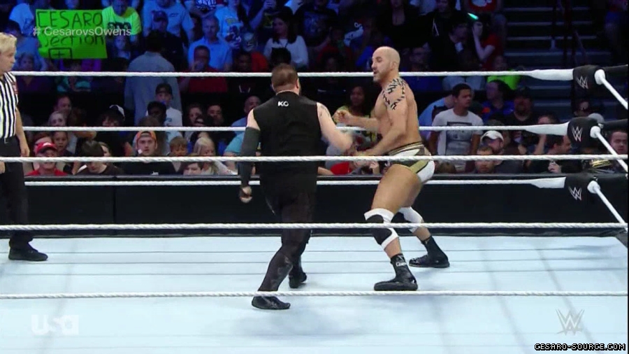 WWE_Thursday_Night_Smackdown_HDTV_2016-05-19_720p_AVCHD-SC-SDH_mp40088.jpg