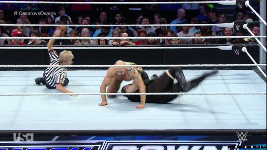 WWE_Thursday_Night_Smackdown_HDTV_2016-05-19_720p_AVCHD-SC-SDH_mp40106.jpg