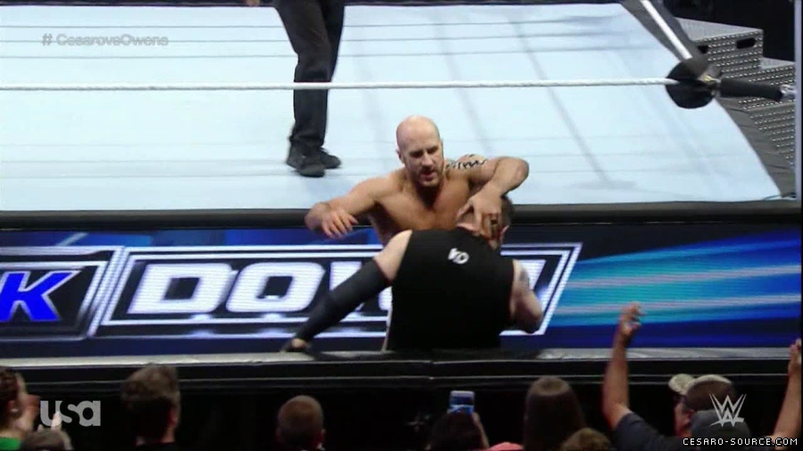 WWE_Thursday_Night_Smackdown_HDTV_2016-05-19_720p_AVCHD-SC-SDH_mp40134.jpg