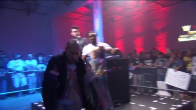 WWE_x_IGN_eSports_Showdown_mp40978.jpg