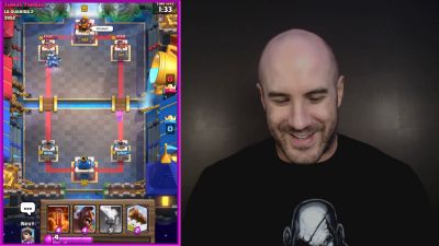 Welcome_to_TALKING_CLASH_with_RENEE_YOUNG___CESARO212121_--_Clash_With_Cesaro__15_mp40121.jpg