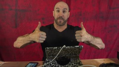 What_does_CESARO_think_of_YOUR_FAN_DECKS_-_Clash_with_Cesaro__21_mp40010.jpg