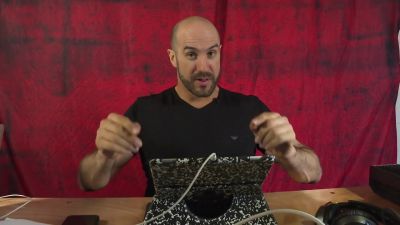 What_does_CESARO_think_of_YOUR_FAN_DECKS_-_Clash_with_Cesaro__21_mp41212.jpg