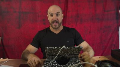 What_does_CESARO_think_of_YOUR_FAN_DECKS_-_Clash_with_Cesaro__21_mp41218.jpg