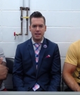 CESARO___MIKE_ROME_nerd_out_over_NINTENDO_SWITCH___BREATH_OF_THE_WILD__--_Super_mp40129.jpg
