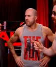 Cesaro_RAW_mp40046~6.jpg