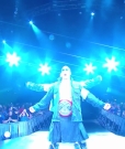 Cesaro_RAW_mp40120~1.jpg
