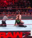 Cesaro_RAW_mp40289~0.jpg