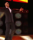 Cesaro_mp40023~0.jpg