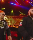 Cesaro_mp40072~1.jpg
