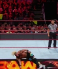 Cesaro_mp40260~0.jpg
