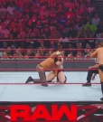 Cesaro_mp40520~1.jpg