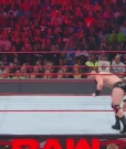 Cesaro_mp40710~0.jpg