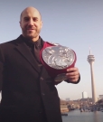 WWE_Live_Promotion_Tour_Video_Diary__mit_Cesaro__Tag_2__Dusseldorf_mp40055.jpg