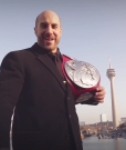 WWE_Live_Promotion_Tour_Video_Diary__mit_Cesaro__Tag_2__Dusseldorf_mp40058.jpg